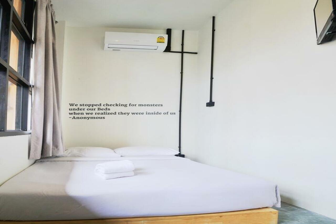 Hotel Oyo 1032 Beds Patong Phuket Zewnętrze zdjęcie
