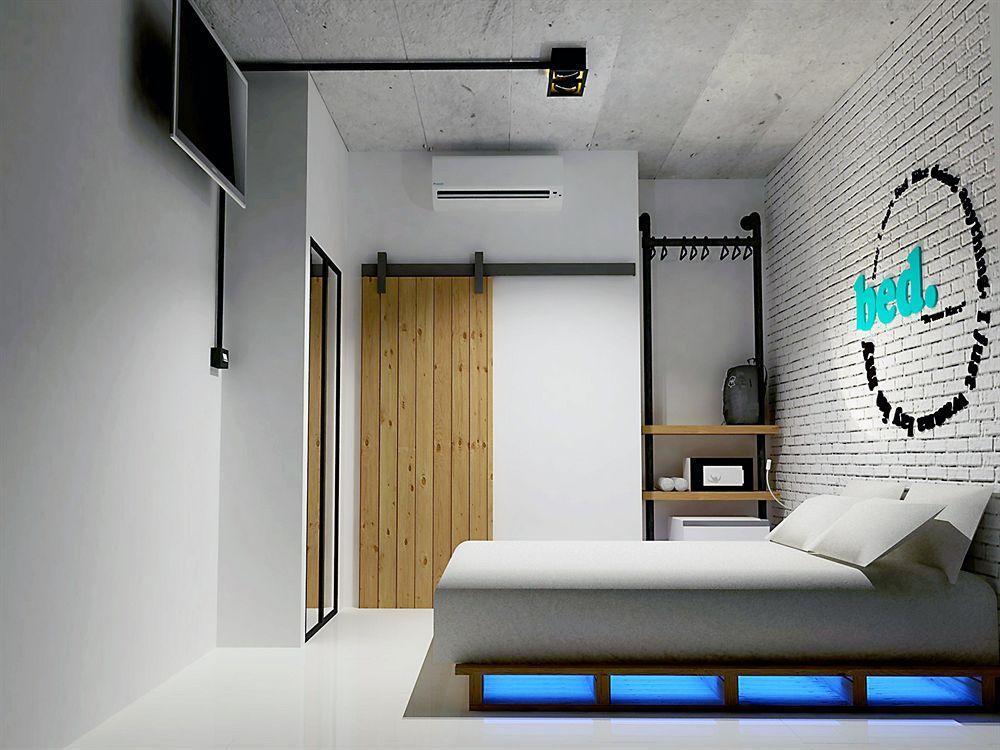 Hotel Oyo 1032 Beds Patong Phuket Zewnętrze zdjęcie